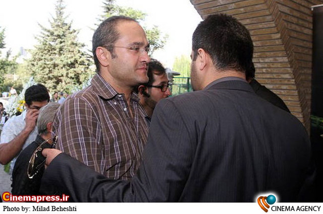 http://cinemapress.ir/download?f=2013/08/22/4/102279.jpg