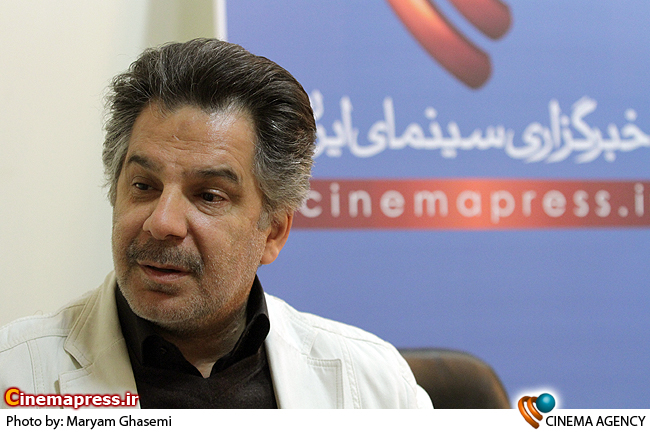 حسین فرح بخش تهیه کننده در نشست نقد و بررسی فیلم « نازنین» در سینماپرس