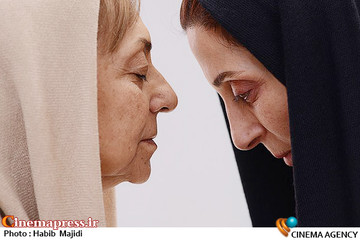 فاطمه معتمدآریا در فیلم سینمایی بهمن*