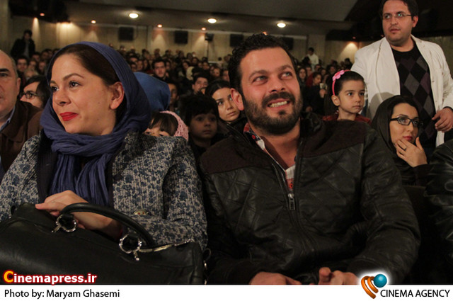 پژمان بازغی و مستانه مهاجر دراکران خصوصی فیلم «نازنین» در سینما عصر جدید