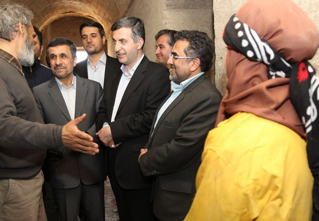 بازدید احمدی نژاد از پروژه رنج سرمستی با حضور جهانگیر الماسی جواد شمقدری و رحیم مشایی